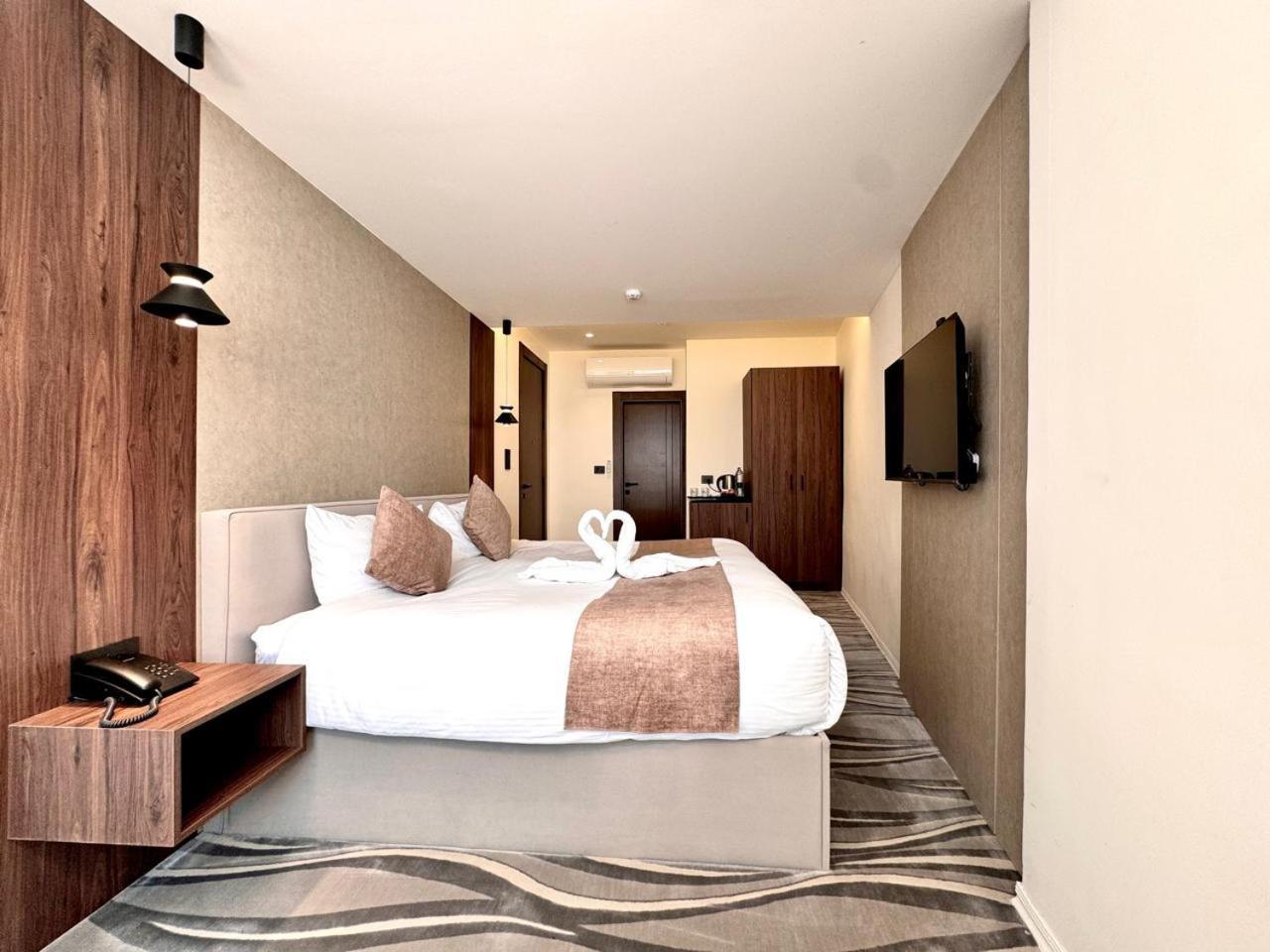 New Merryland Hotel Амман Екстер'єр фото