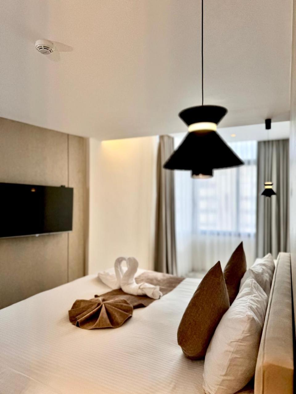 New Merryland Hotel Амман Екстер'єр фото